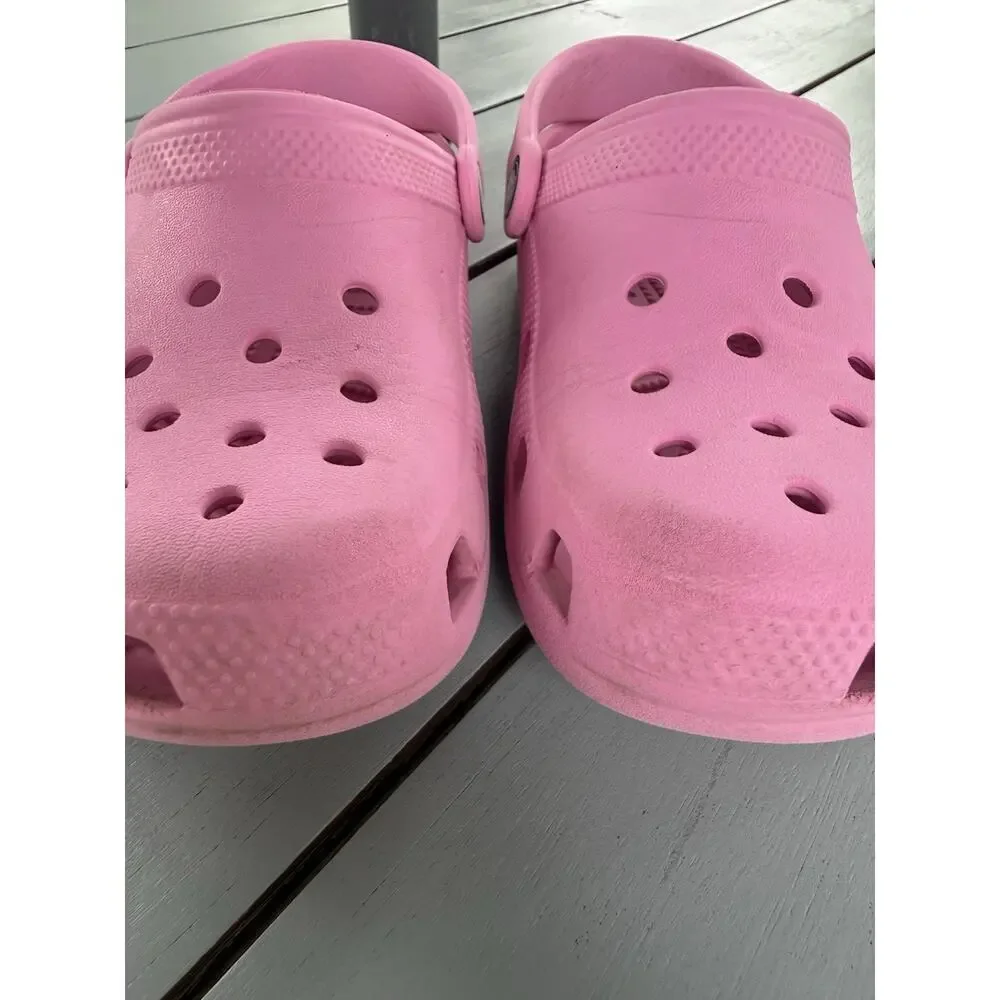 Crocs Kids Classic Clogs Pink Water Shoes Size J1 Slip-On Sandals Unisex
